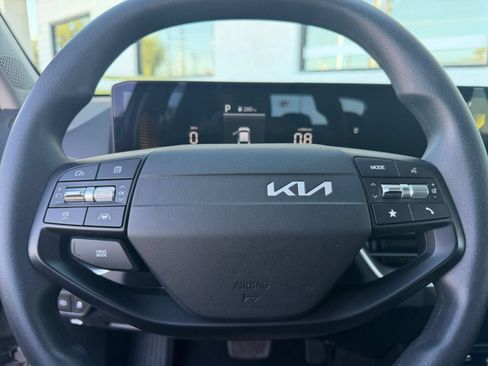Used 2026 Kia K4 FWD image 27