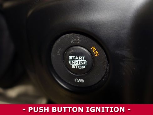 Used 2020 Jeep Gladiator Rubicon image 16