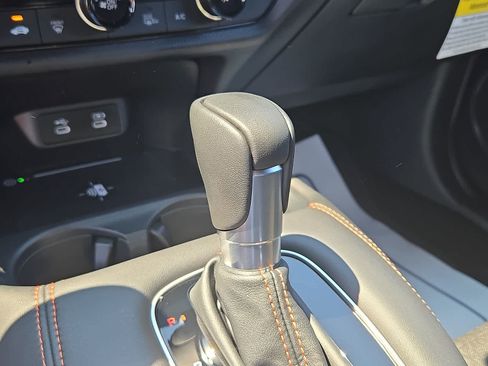 Certified 2026 Honda HR-V Sport image 15