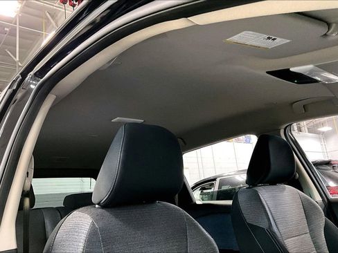 Certified 2023 Nissan Rogue SV image 25