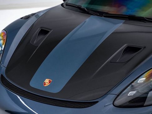 Used 2023 Porsche 718 Cayman GT4 RS RWD image 8