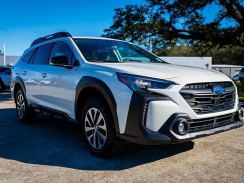 Certified 2025 Subaru Outback Premium image 1