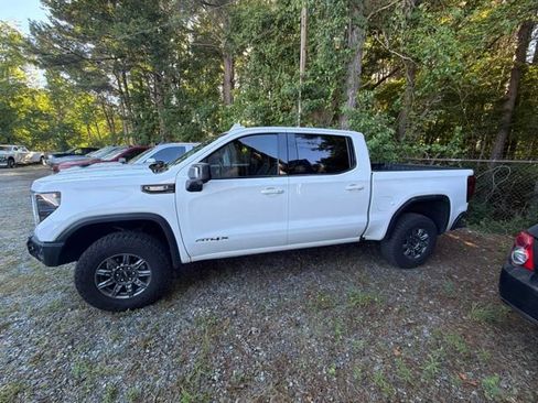 Used 2025 GMC Sierra 1500 AT4X AWD/4WD image 2
