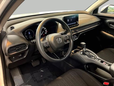 Used 2024 Honda HR-V LX image 15