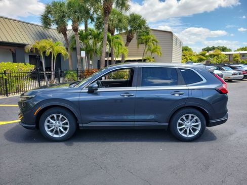 Used 2024 Honda CR-V EX image 9
