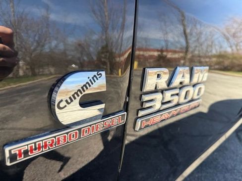 Used 2018 RAM 3500 Tradesman image 7