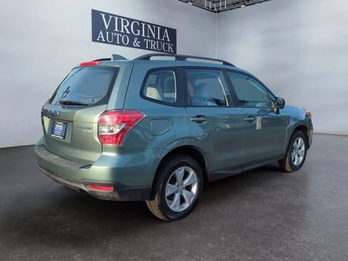 Used 2016 Subaru Forester 2.5i w/ Alloy Wheel Package image 10