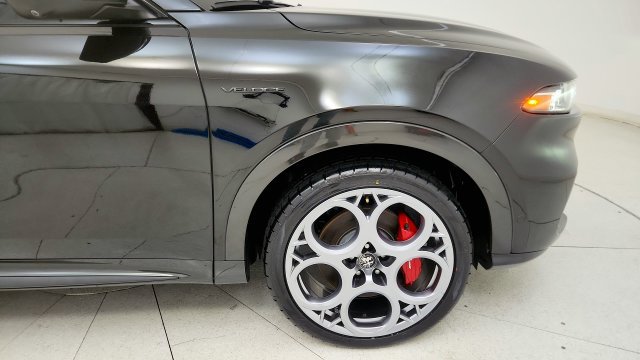 Used 2024 Alfa Romeo Tonale Veloce AWD/4WD image 21