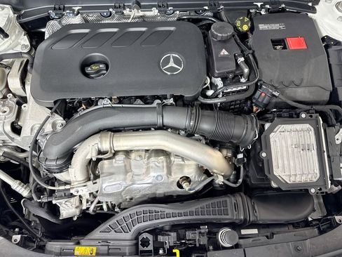 Used 2025 Mercedes-Benz CLA 250 image 29