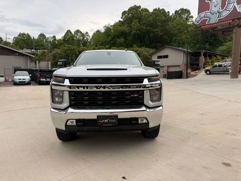 Used 2023 Chevrolet Silverado 2500 LT w/ Convenience Package AWD/4WD image 12