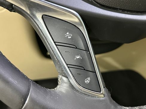 Used 2017 Cadillac XT5 Luxury w/ Driver Awareness Package image 25