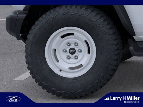 New 2026 Ford Bronco Heritage Edition image 21