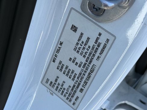 Used 2023 Tesla Model 3 Standard Range image 31