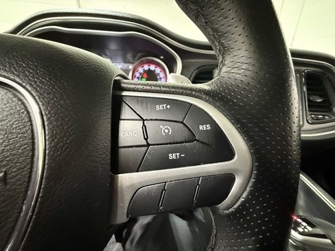 Used 2018 Dodge Challenger R/T Scat Pack w/ Dynamics Package image 24