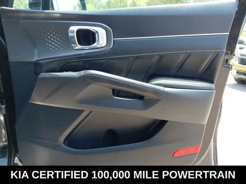 Certified 2023 Kia Sorento SX FWD image 29