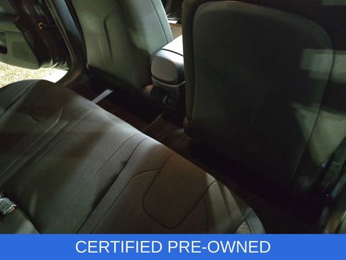 Certified 2025 Hyundai Elantra Sport FWD image 12