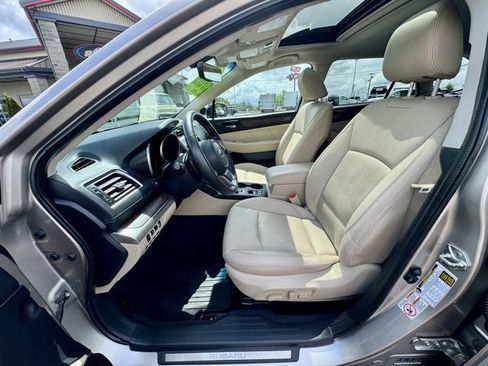 Used 2018 Subaru Outback 2.5i Limited AWD/4WD image 9