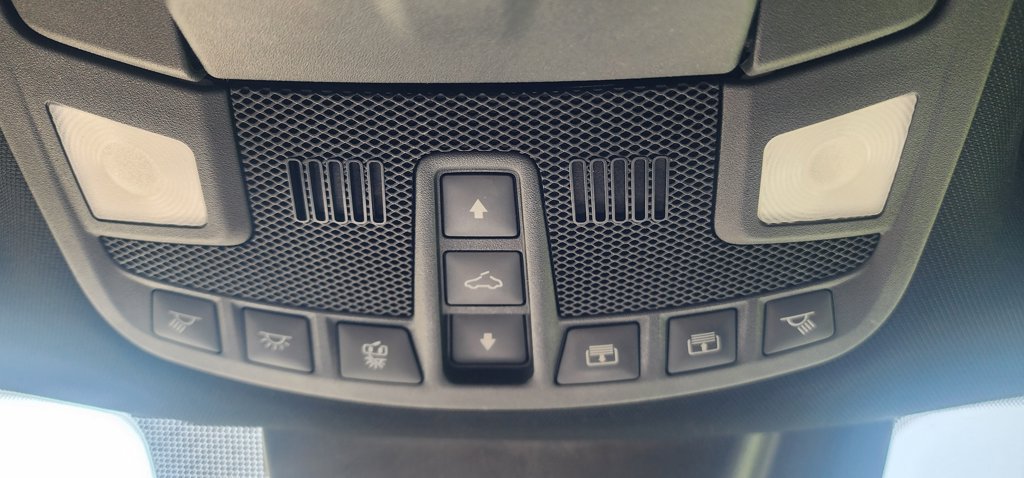 Used 2020 Ford Expedition XLT w/ Equipment Group 202A AWD/4WD image 47