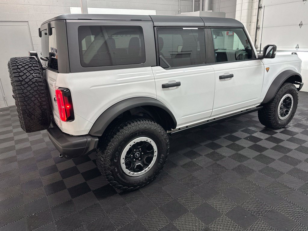 Used 2023 Ford Bronco Badlands w/ Sasquatch Package AWD/4WD image 11