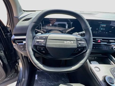 New 2027 Kia Sportage SX Prestige AWD/4WD image 11