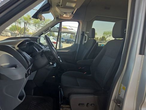 Used 2016 Ford Transit 350 XLT RWD image 9