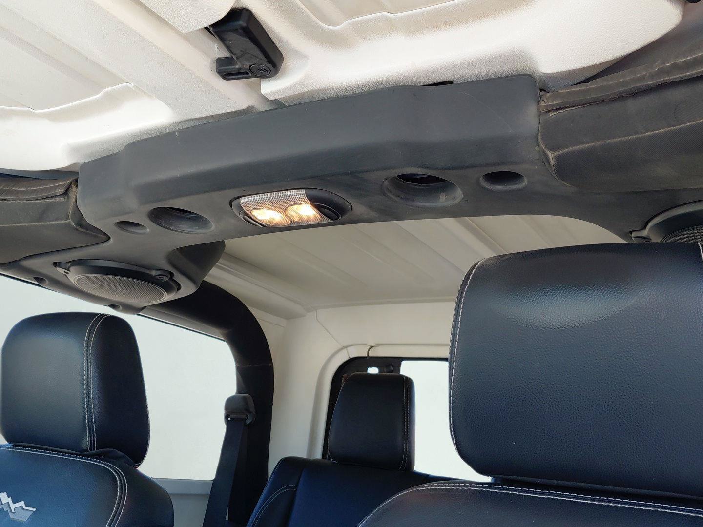 Used 2014 Jeep Wrangler Sahara AWD/4WD image 34