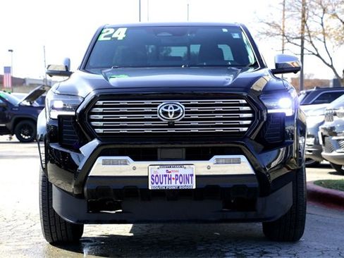 Used 2024 Toyota Tacoma Limited image 8