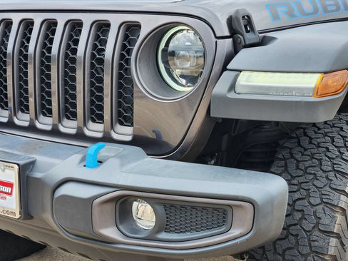Used 2023 Jeep Wrangler Unlimited Rubicon 4xe AWD/4WD image 10
