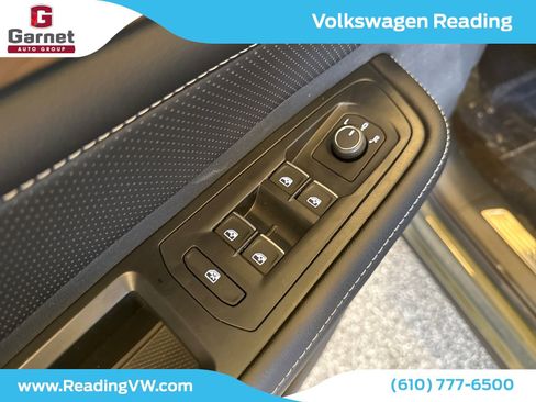 New 2026 Volkswagen Atlas SE image 12