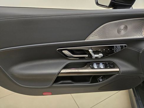 Used 2023 Mercedes-Benz SL 55 AMG 4MATIC image 28