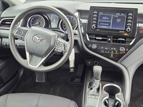 Used 2024 Toyota Camry LE image 25