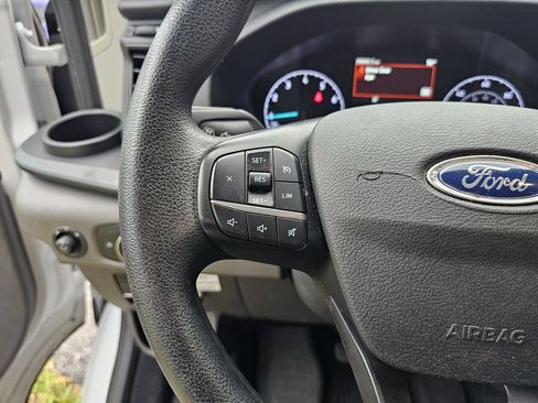 Used 2023 Ford Transit 250 Low Roof RWD image 23