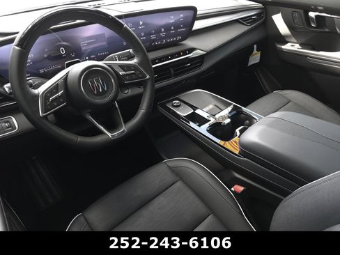 Used 2025 Buick Enclave Sport Touring w/ Super Cruise Package FWD image 13