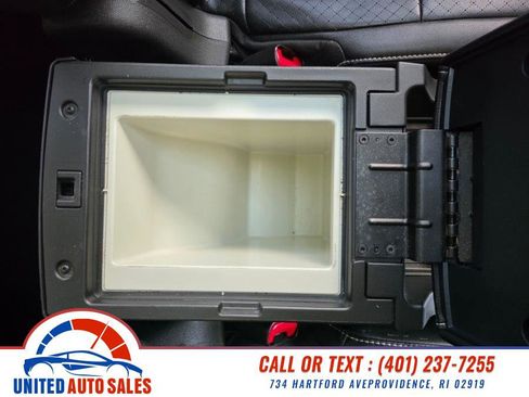 Used 2012 Ford Flex Limited w/ Equipment Group Order Code FWD image 25