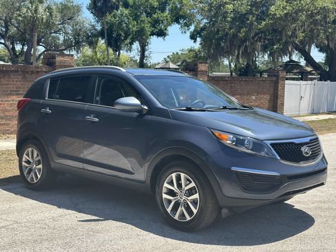Used 2016 Kia Sportage LX w/ LX Popular Package FWD image 5