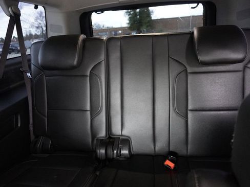 Used 2016 Chevrolet Suburban LTZ image 23