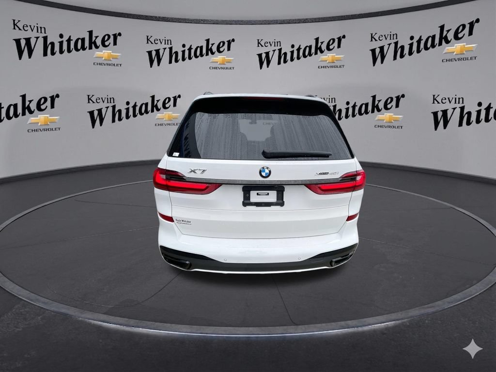 Used 2022 BMW X7 xDrive40i w/ M Sport Package AWD/4WD image 8