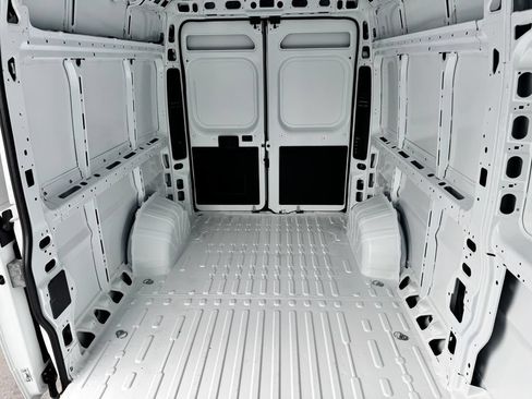 New 2026 RAM ProMaster 3500 w/ Quick Order Package 22G SLT FWD image 13