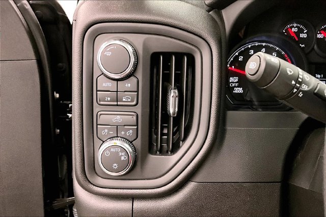 Used 2026 GMC Sierra 1500 Pro w/ Graphite Edition AWD/4WD image 35