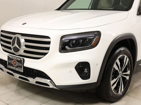 Used 2025 Mercedes-Benz GLB 250 4MATIC image 43