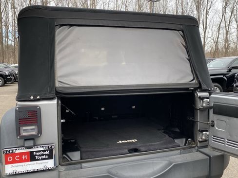 Used 2014 Jeep Wrangler Unlimited Sport w/ Quick Order Package 24S image 13