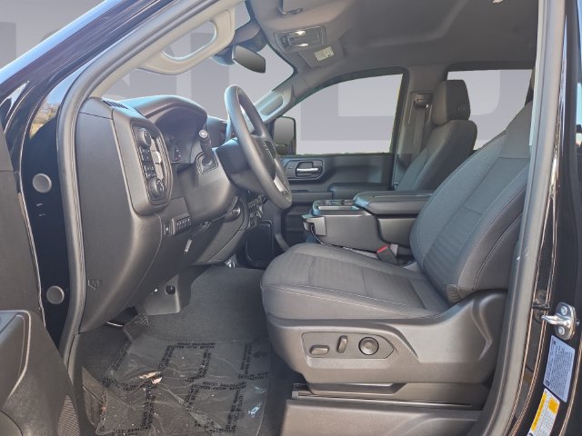 Used 2025 Chevrolet Silverado 2500 Custom w/ Custom Value Package AWD/4WD image 10