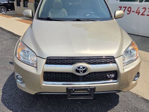 Used 2011 Toyota RAV4 Limited w/ Limited Extra Value Pkg AWD/4WD image 3