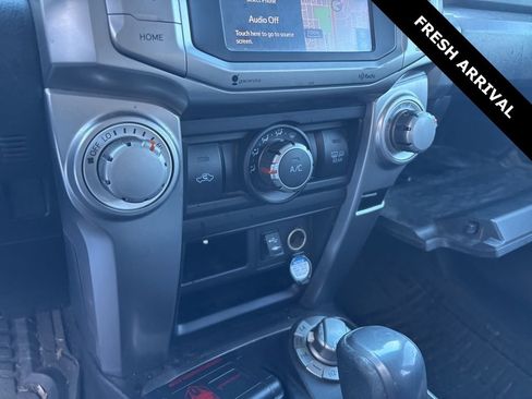 Used 2015 Toyota 4Runner SR5 image 8