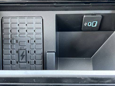 New 2026 Ford F250 Lariat image 34