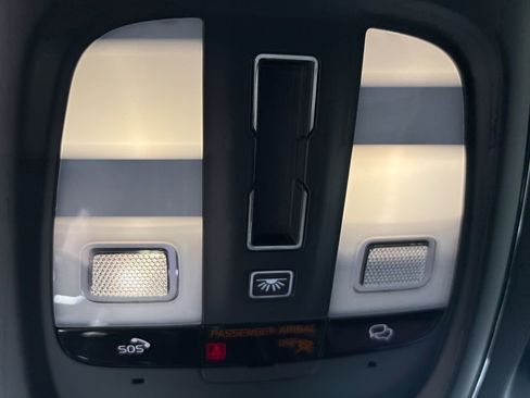 Certified 2023 Volvo XC60 B5 Plus w/ Climate Package image 23