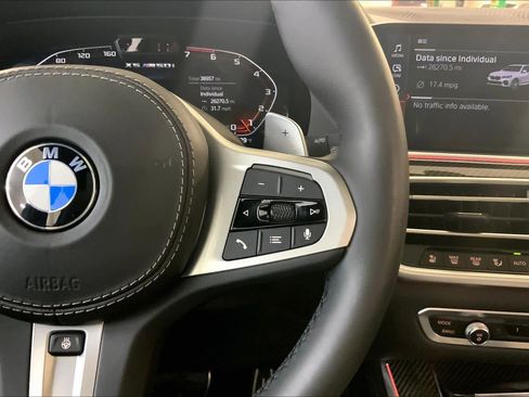 Used 2021 BMW X5 M50i image 25