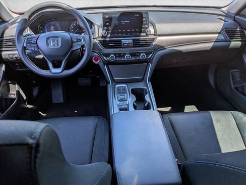 Used 2020 Honda Accord Hybrid image 15