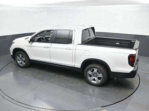 New 2025 Honda Ridgeline RTL image 36