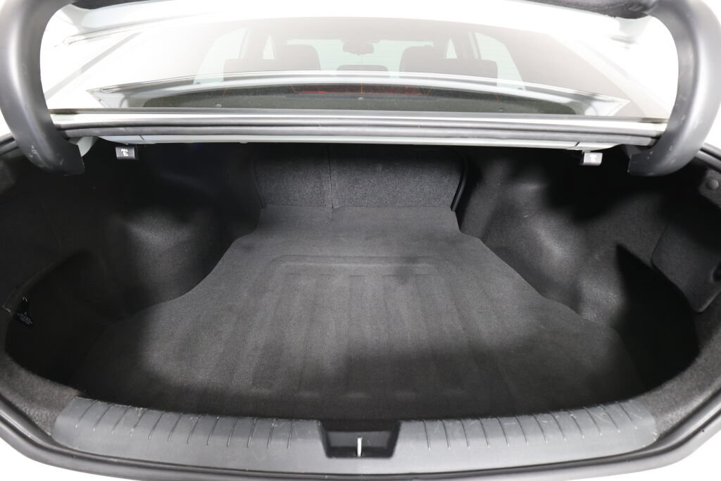 Used 2016 Hyundai Sonata Sport w/ Option Group 1V FWD image 18